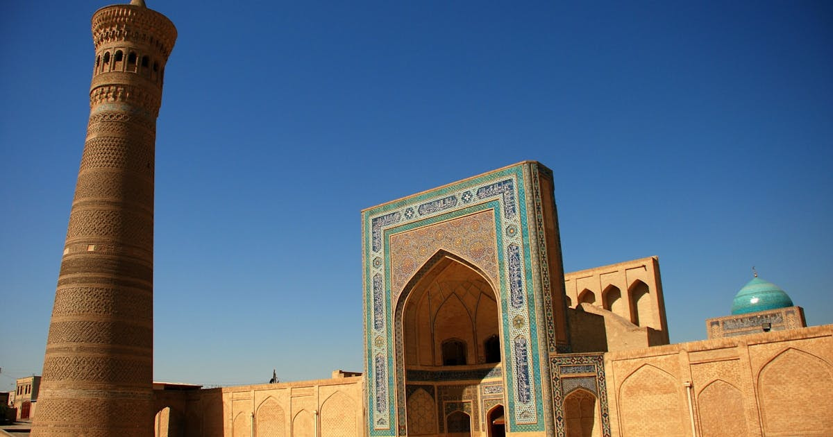 uzbekistan visit visa price
